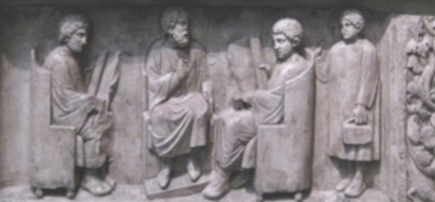 Fresque sculptée dans la pierre